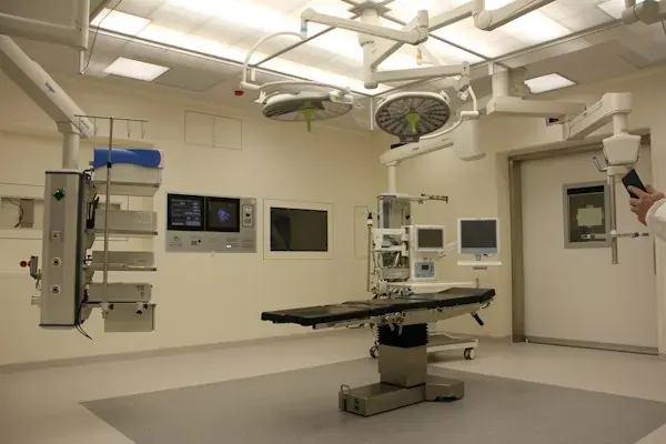 Dedicated care for bedridden patients at home